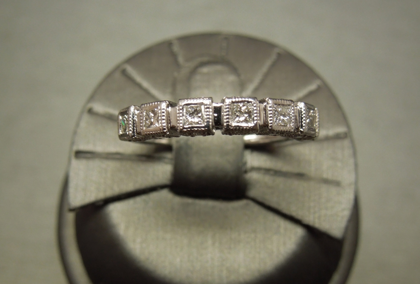 Estate 18KT 0.70TCW Square Diamond Wedding Band